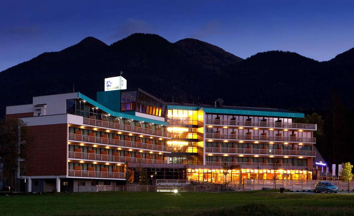 hotel-2