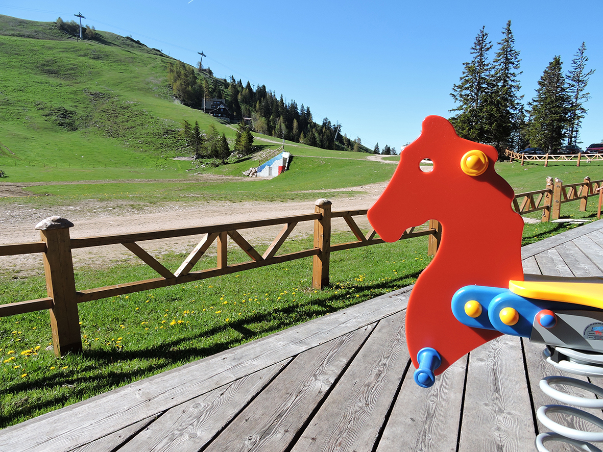 Hotel Krvavec Krvavec, Slovenija MountVacation.hr