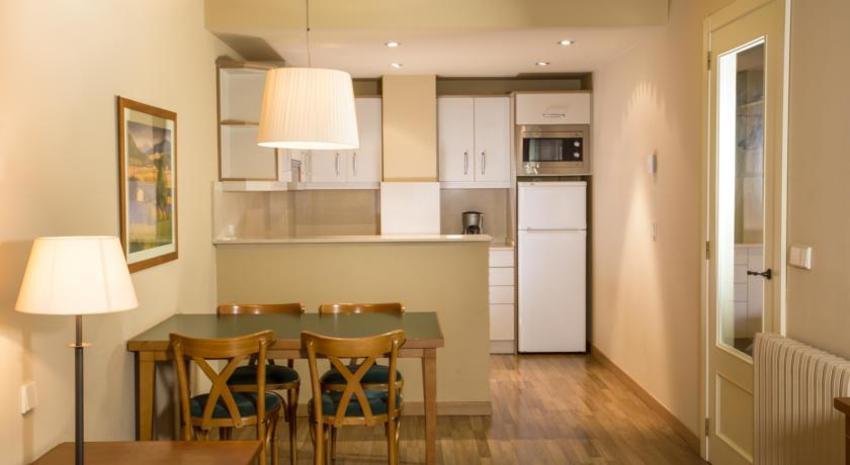 Aparthotel Shusski In Vallnord Ordino Arcalis Andorra Mountvacation De