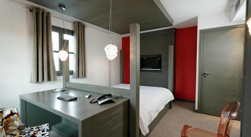 La Maison Rouge 3 In La Feclaz France Mountvacationcouk - 