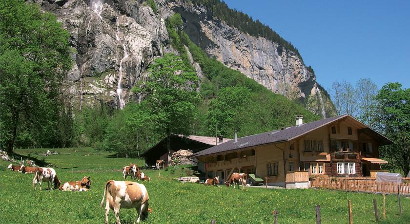 Camping Jungfrau - Holiday Park in Interlaken, Switzerland