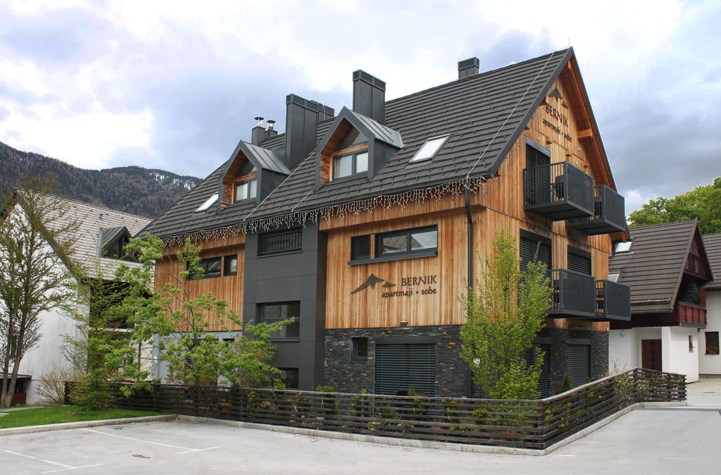 Apartments and Rooms Bernik, Kranjska Gora, Slovenija MountVacation.si