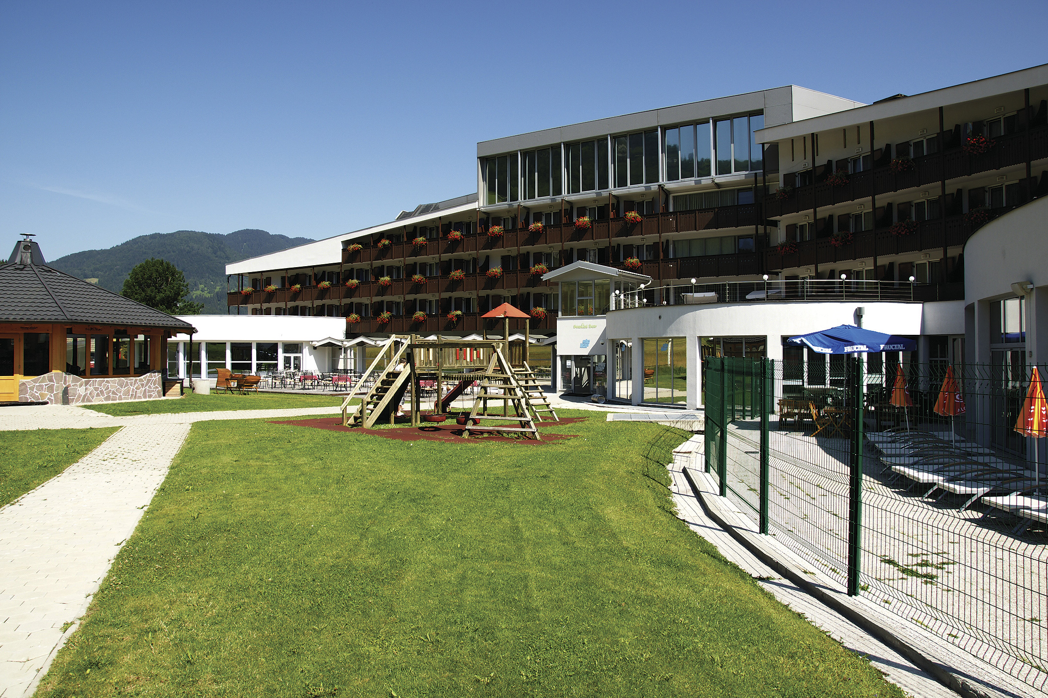 Ramada Resort Kranjska Gora  Kranjska Gora  Slovenija MountVacation si