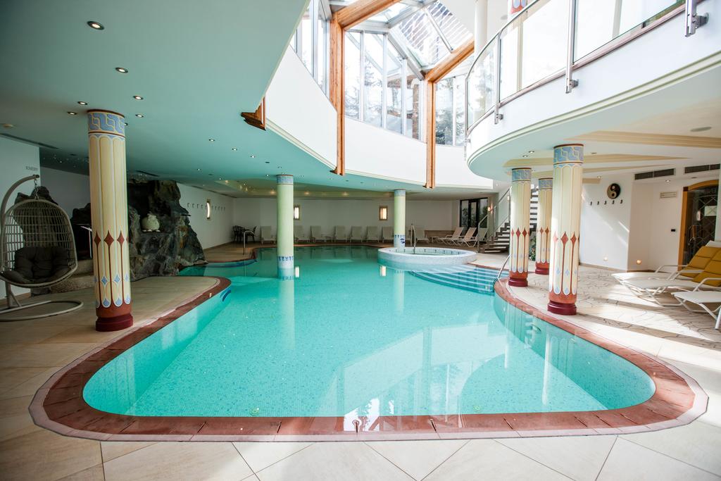 hotel col alto in alta badia italien mountvacation de