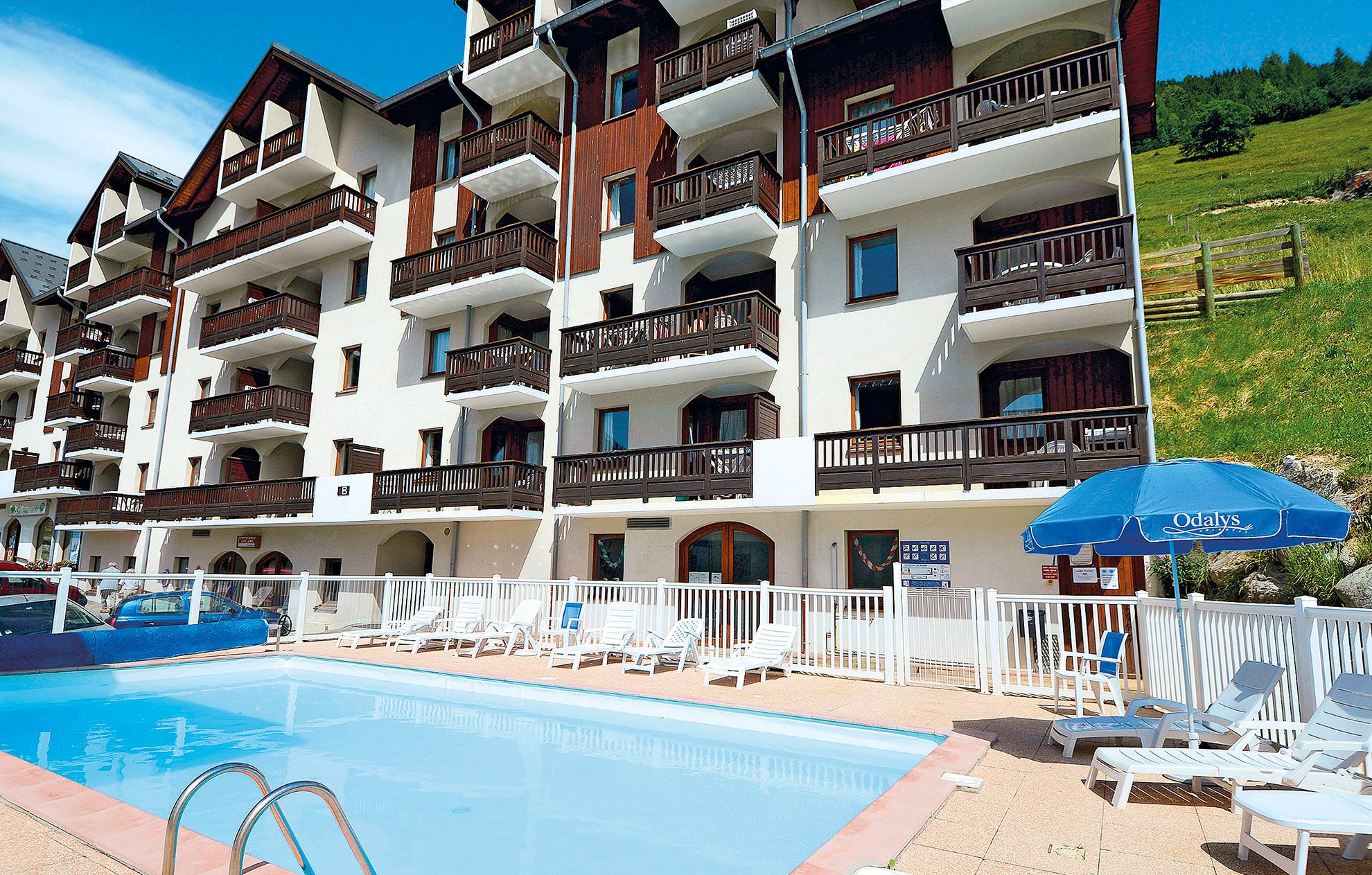 Residence L Ouillon St Sorlin D Arves Residence l'Ouillon ŕ Les Sybelles - Saint Sorlin d'Arves, France |  MountVacation.fr