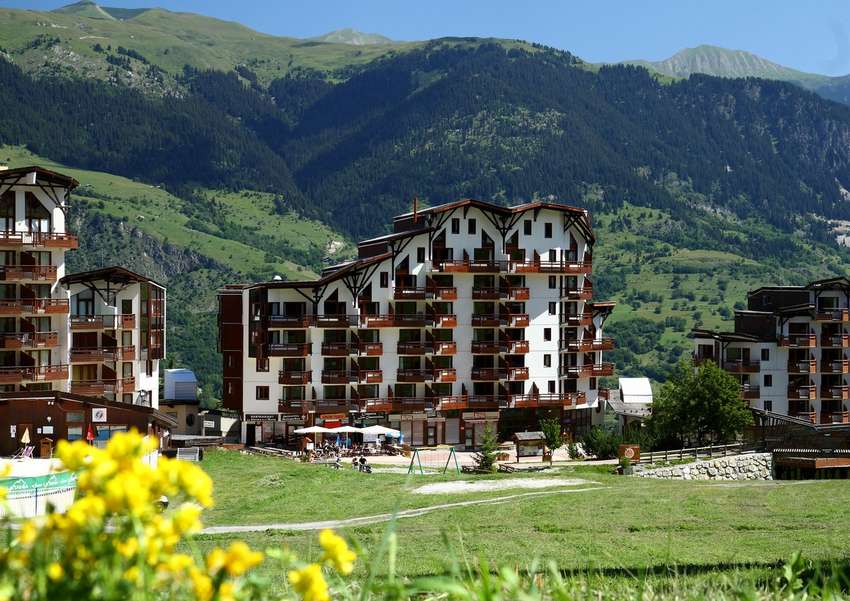 Residence Pierre Et Vacances Le Christiana In La Tania - 