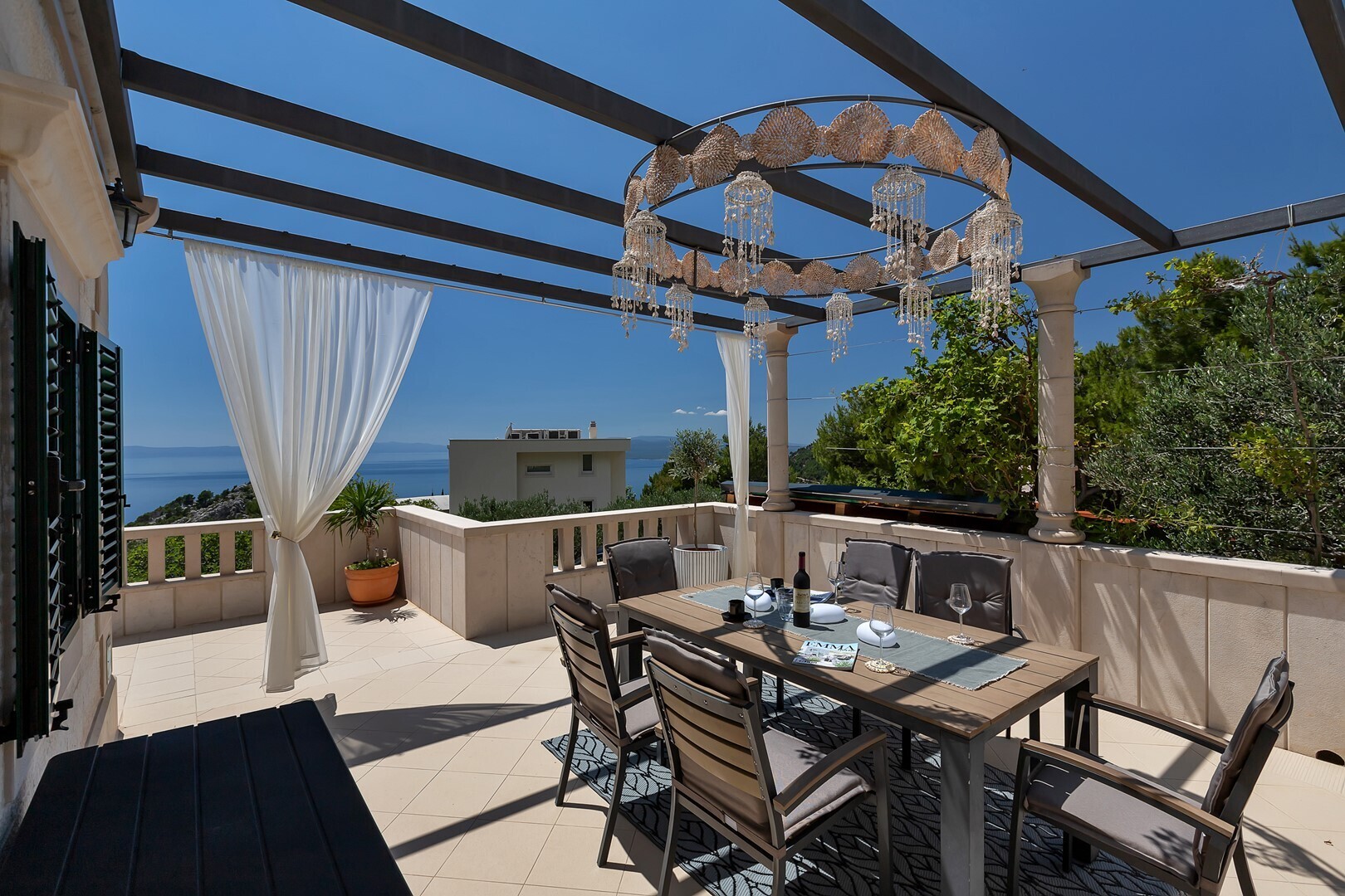 Villa Vesna **** villa in Makarska, private heated pool in Makarska