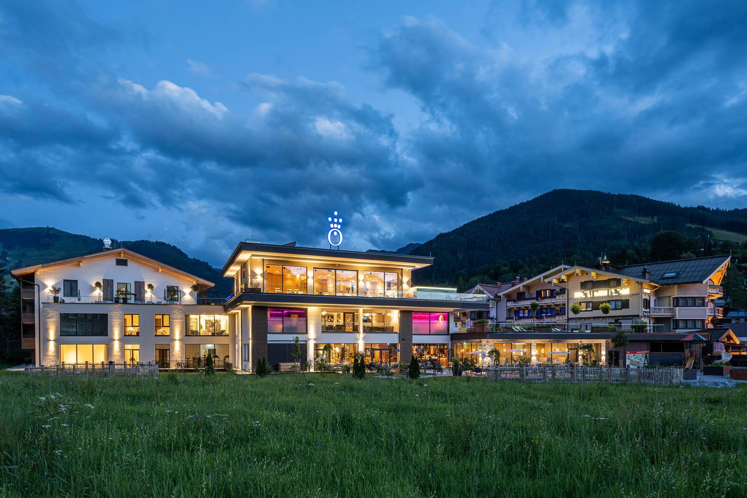 die HOCHKÖNIGIN Mountain Resort, Hochkönig Maria Alm, Avstrija