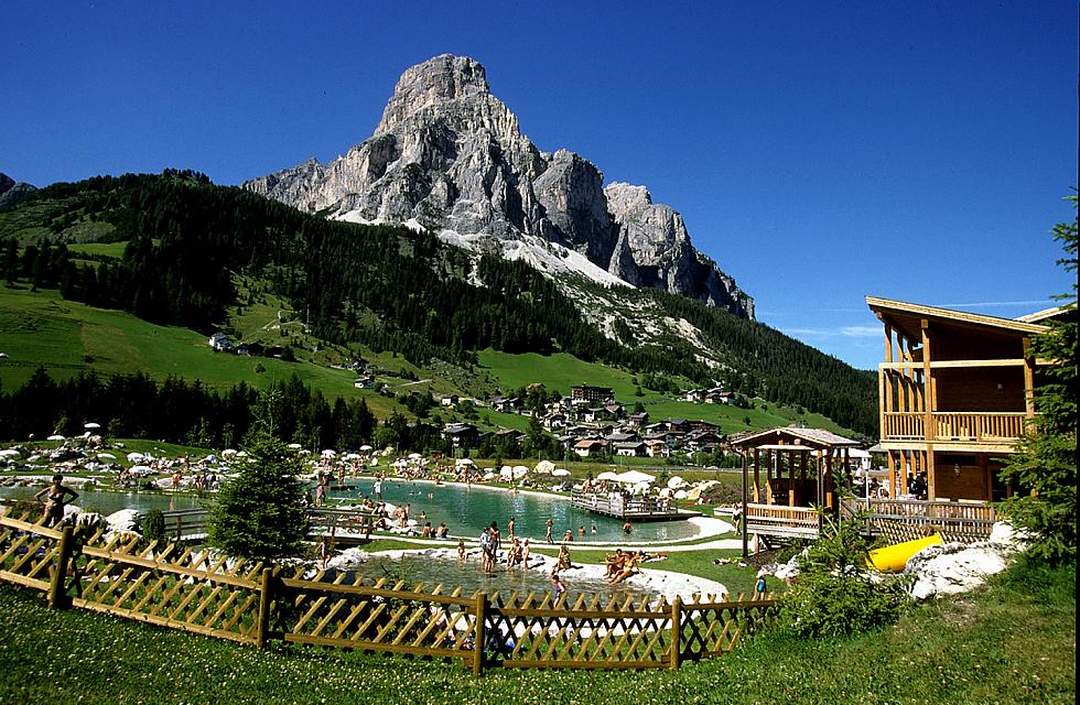 Hotels, Apartments Alta Badia - Save on your ski holidays today!